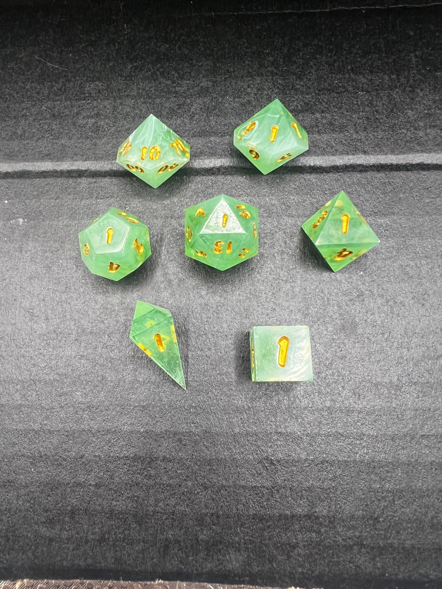 Jade-standard set